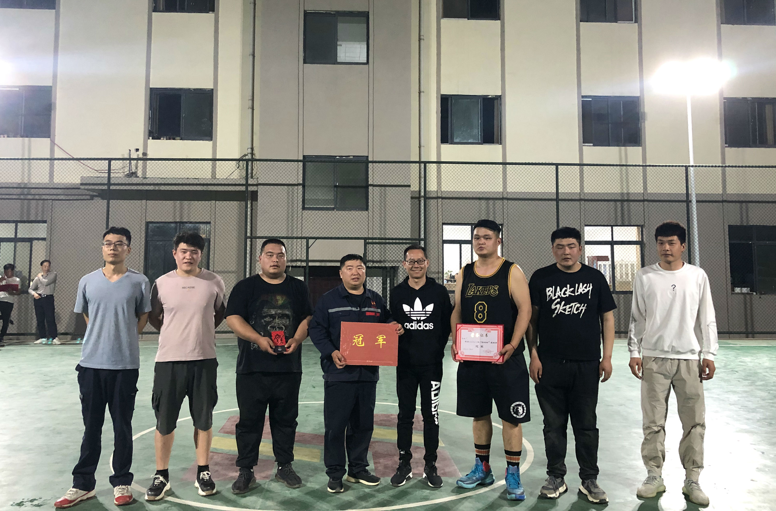 ee0b724865c0b2885174effbc9af144.jpg ee0b724865c0b2885174effbc9af144.jpg